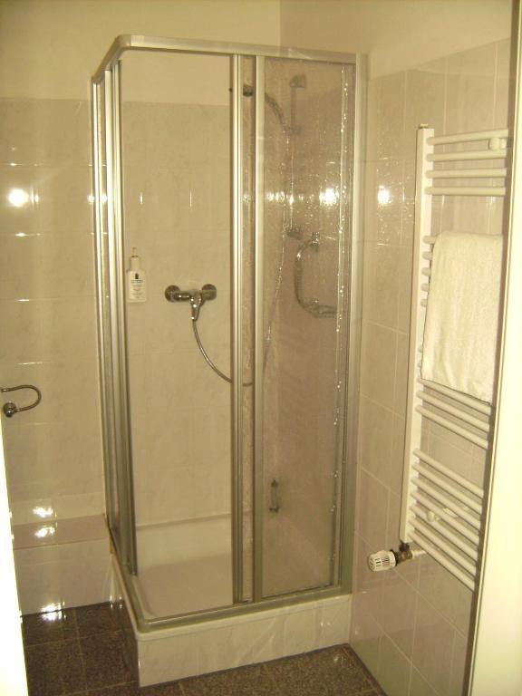 דארמשטאדט Hotel Reuterhof חדר תמונה